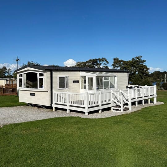 Arronbrook Luxihome
