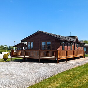 Oak Lodge – Dog Friendly